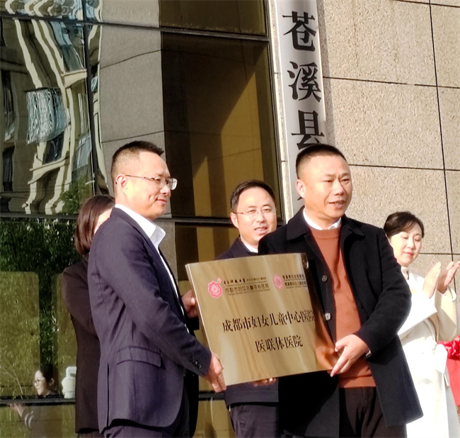 d8cd2ced18c9437b857deec33f046ce6~tplv-tt-origin-web_gif.jpg